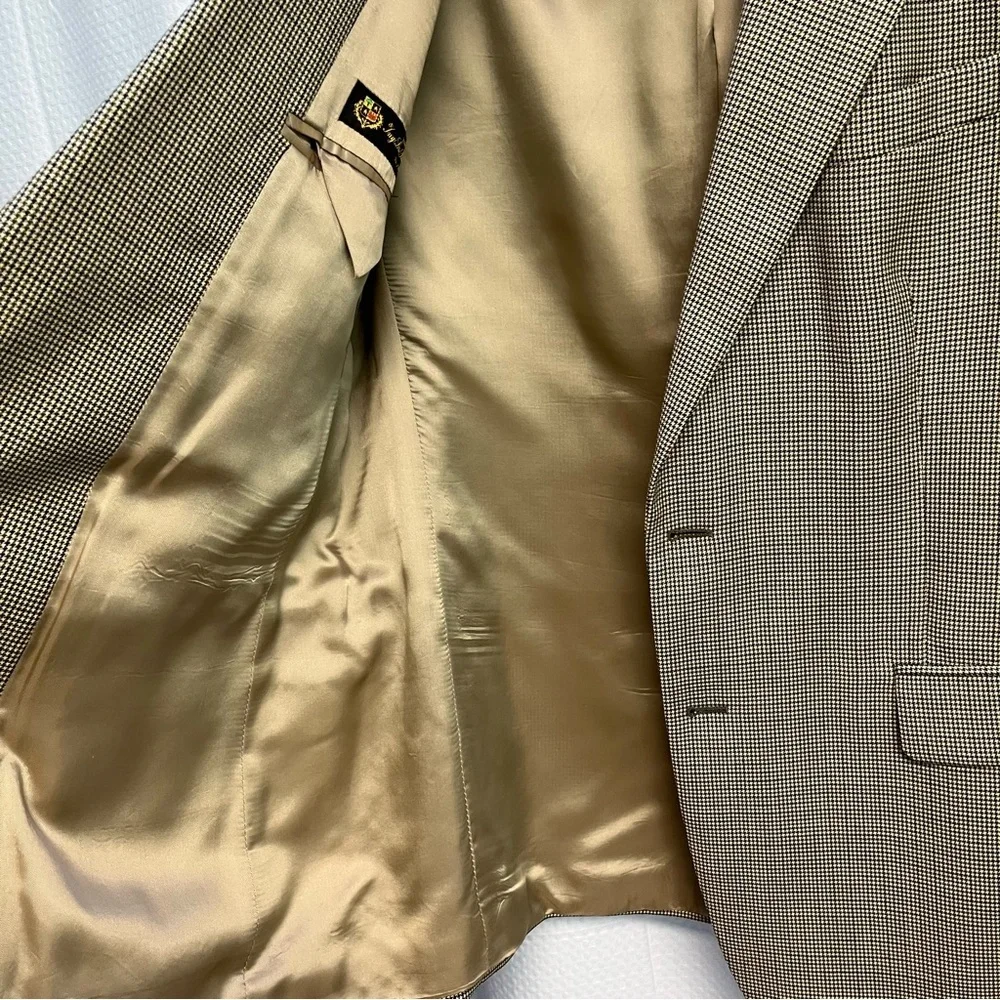 Loro Piana Brooks Brothers 100% Wool Men's‎ Blazer in Black & beige Houndstooth